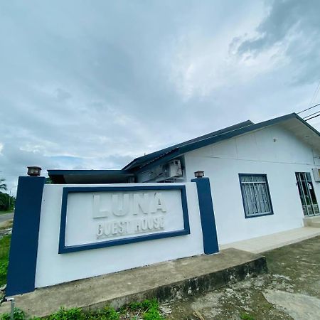 Luna Guesthouse 露娜旅馆 Семпорна Экстерьер фото